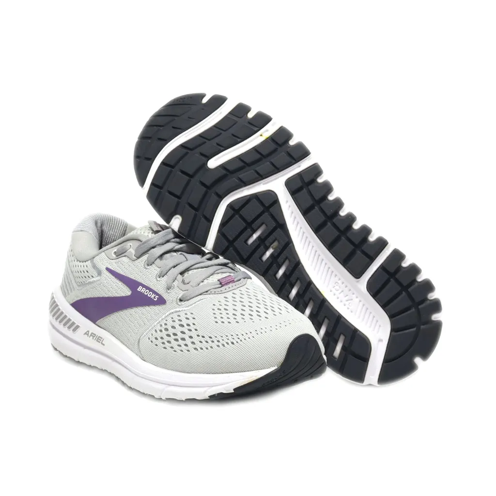 Brooks Ariel20 Sport Shoes Fabric Grey Colour For Women