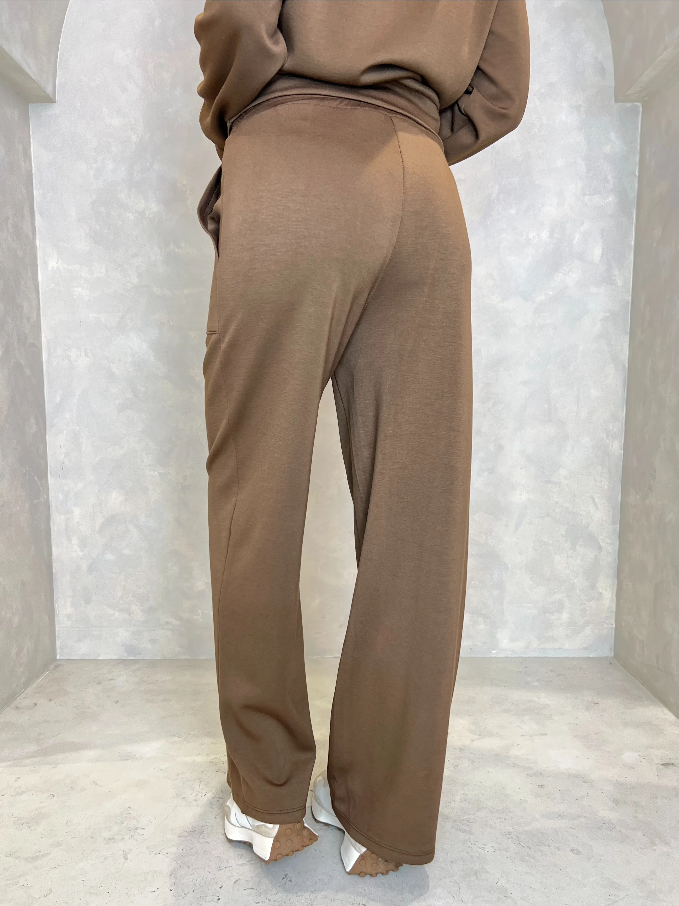 Chocolate Pocket Jogging Bottoms