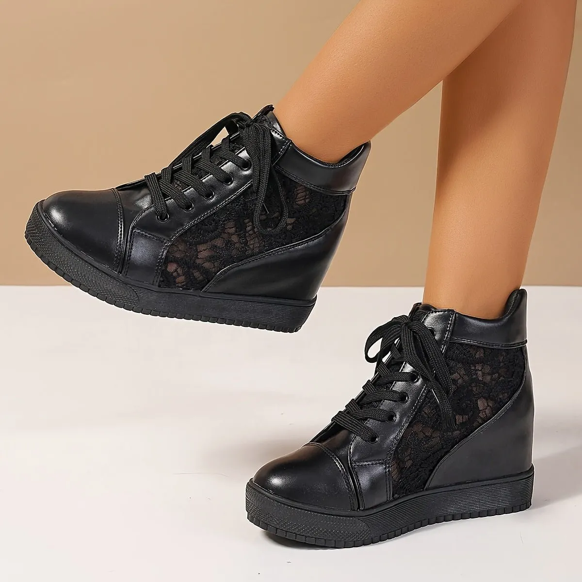 Lace-up floral chic Sneakers for Women