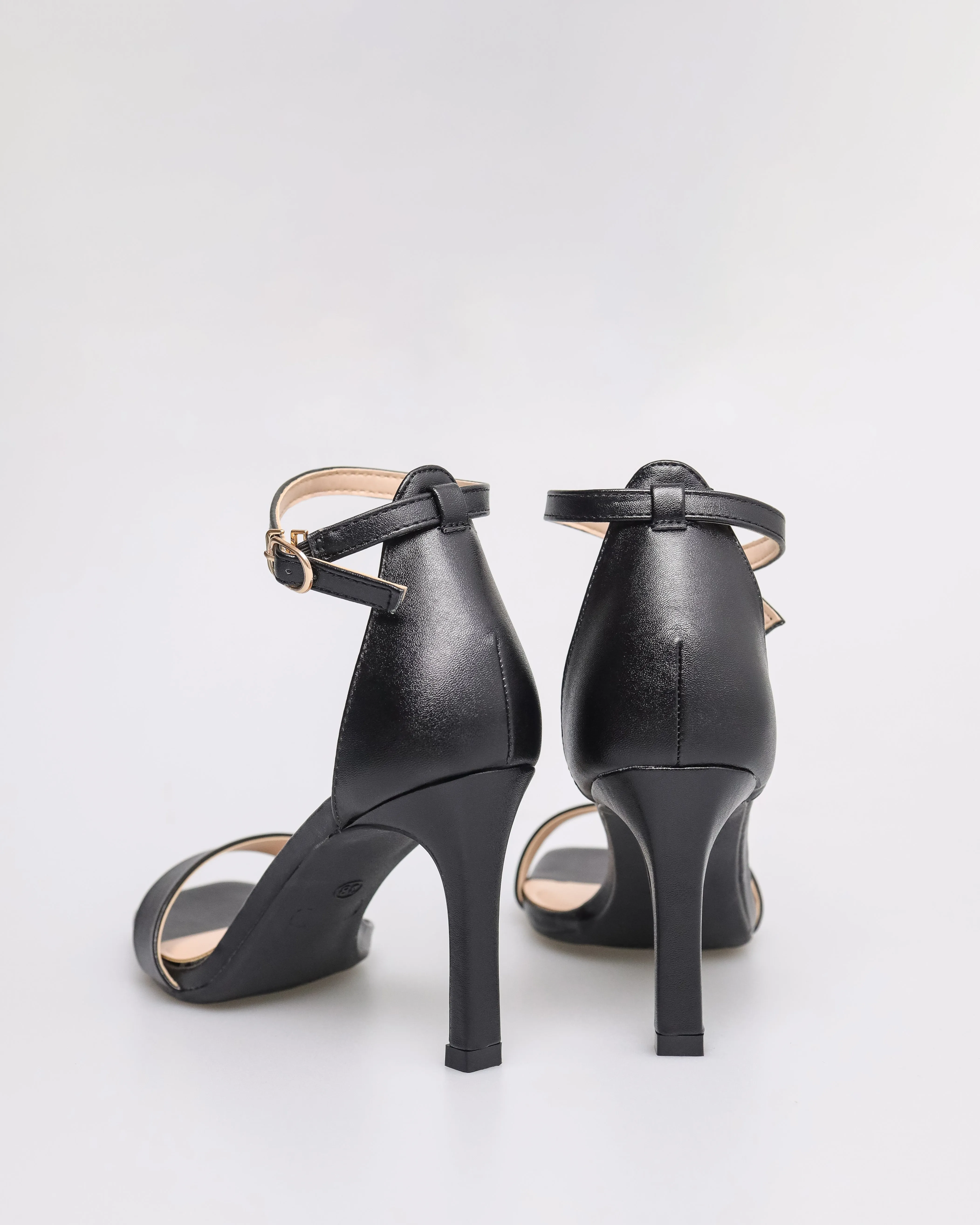 Tomaz NN181 Ladies Ankle Strap Heels (Black)